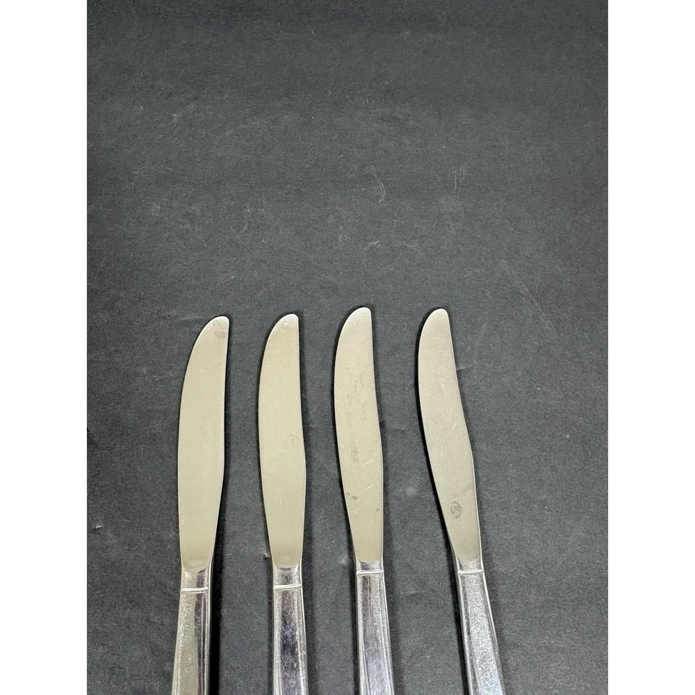 Vintage Oneida Community Twin Star Starburst Stainless Dinner Knives Lot of 4